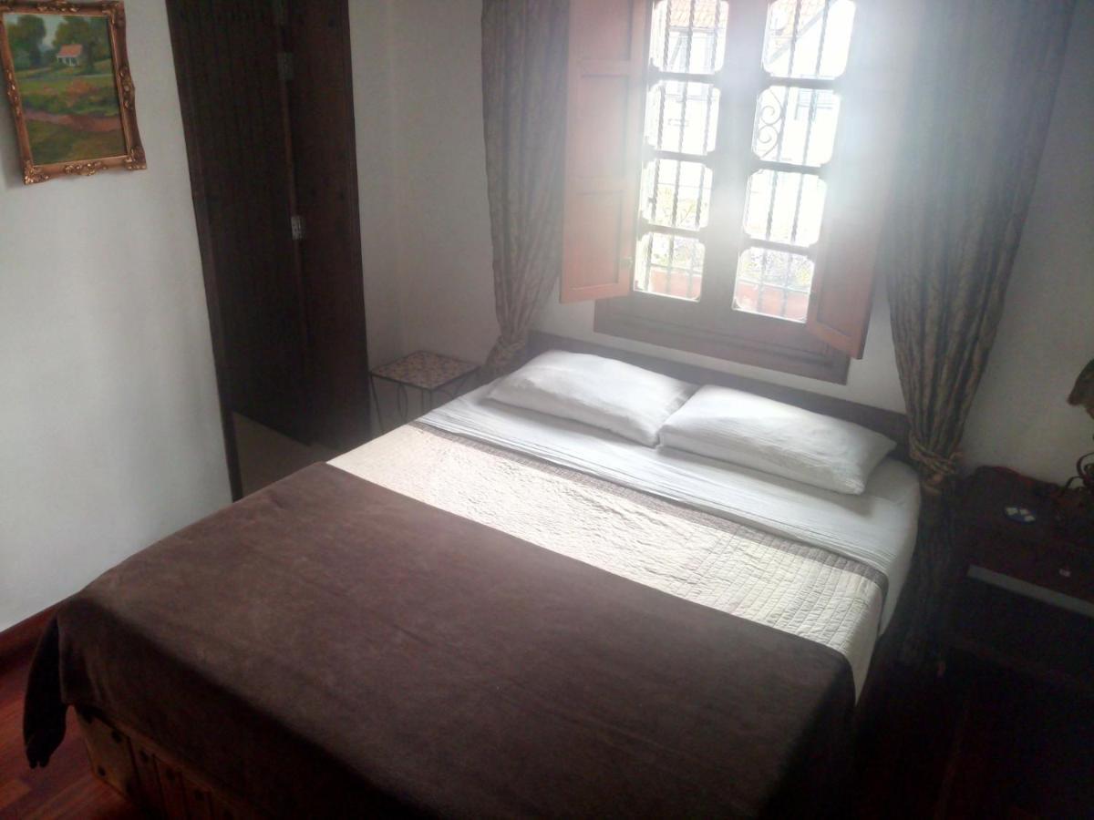 Bogota Bed & Breakfast Inn Ngoại thất bức ảnh